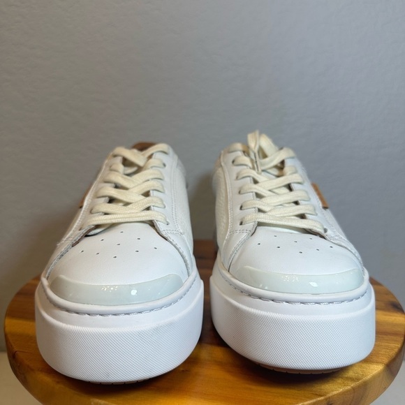 Tory Burch Ladybug Sneakers in White Size 9 - Picture 2 of 15
